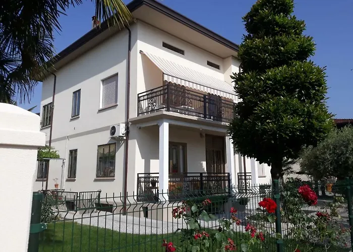 Casa Roman Italia, Center Sacile
